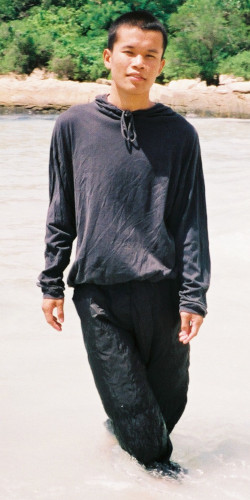 Blue swim shirt with loose fit
